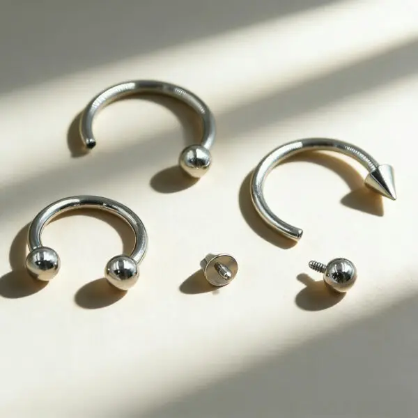 G23 ASTM F136 Titanium Horseshoe Piercing Rings