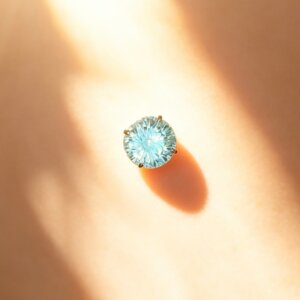 ASTM F136 Titanium Firework Cut Sparkling CZ Tongue Ring Top