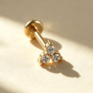 316L Stainless Steel Triangle 3 CZ Internal Thread Labret Stud - Image 2