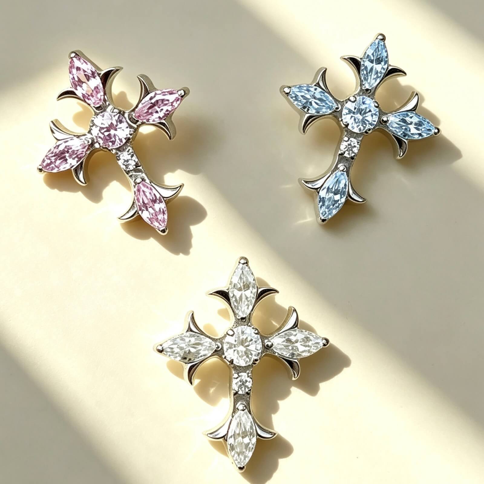 ASTM F136 Titanium Thorn Cross CZ Labret Top - Image 1
